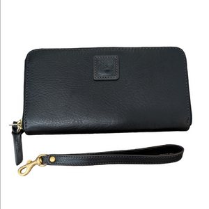 NWT Dooney & Bourke Zip-Up Wallet 